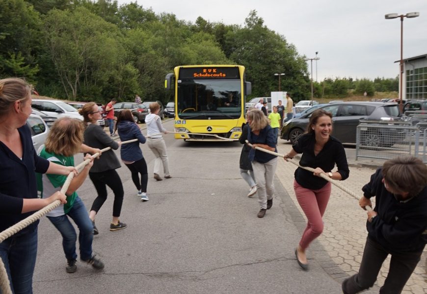 Grillfest zum Ausklang des Schuljahres 2017/2018 Grillfest zum Ausklang des Schuljahres 2017/2018